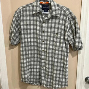 (40)Serge Saint Yves  Button Up